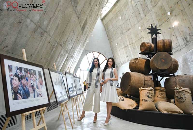 Coffee World Museum - trung nguyen -vietnam-100421-04